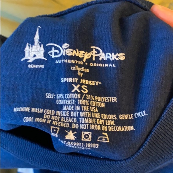 NWT Disney Park spirit jersey - Picture 5 of 5